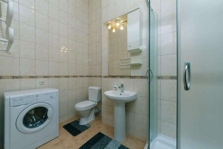 Apartment On Saksahanskoho Street 基輔 外观 照片
